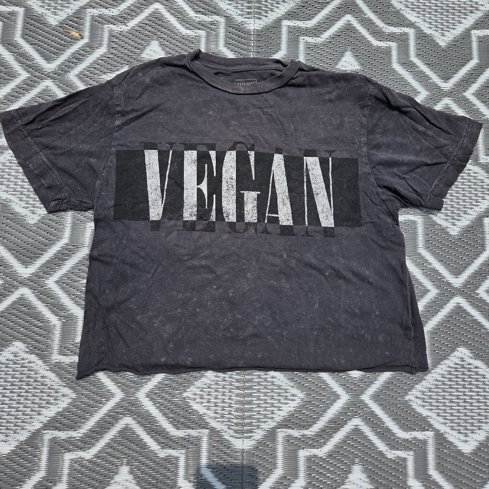 S Vegan/Plant-based Reversible Short Crop Tee - Black